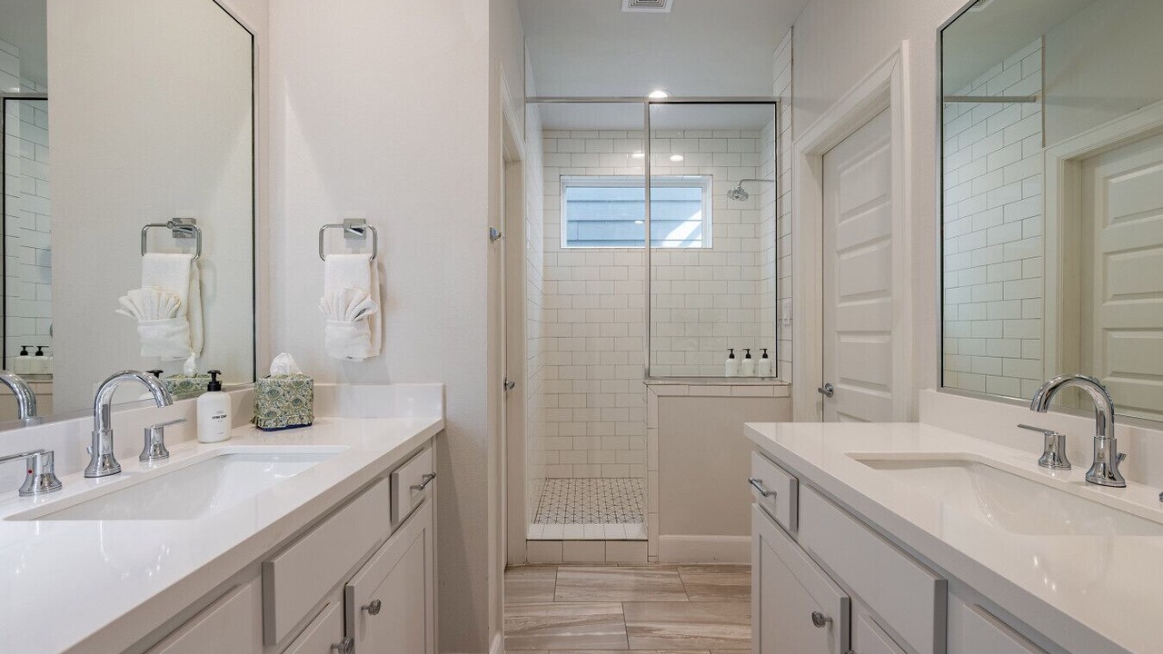 Photo of Bathroom in Astrodome