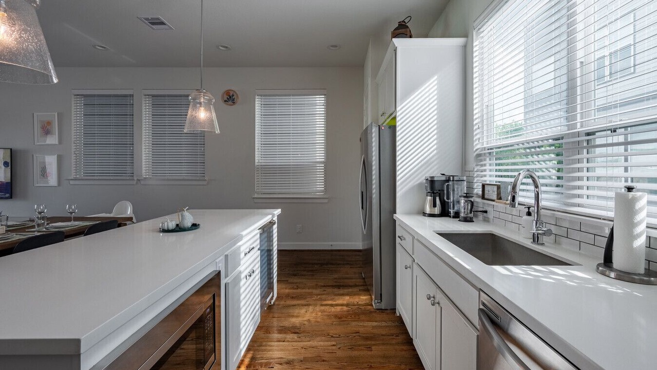 Photo of Kitchen in Astrodome