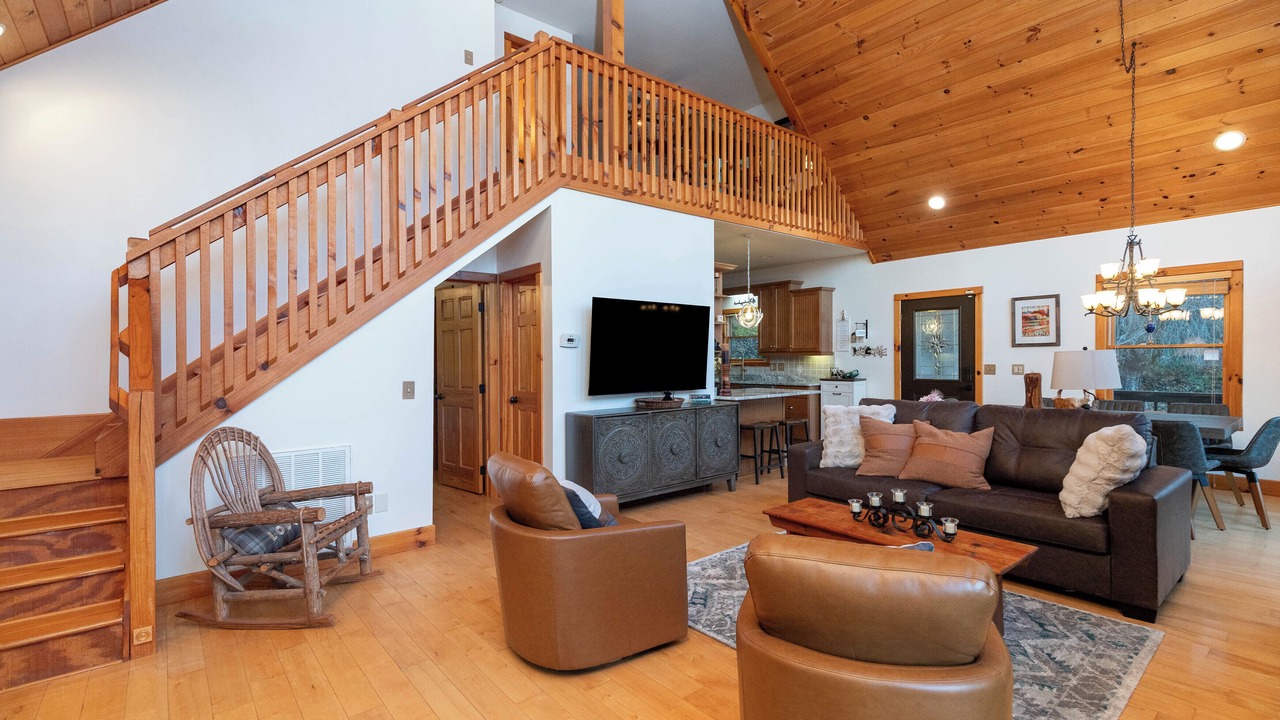 Photo of Livingroom in Whittier