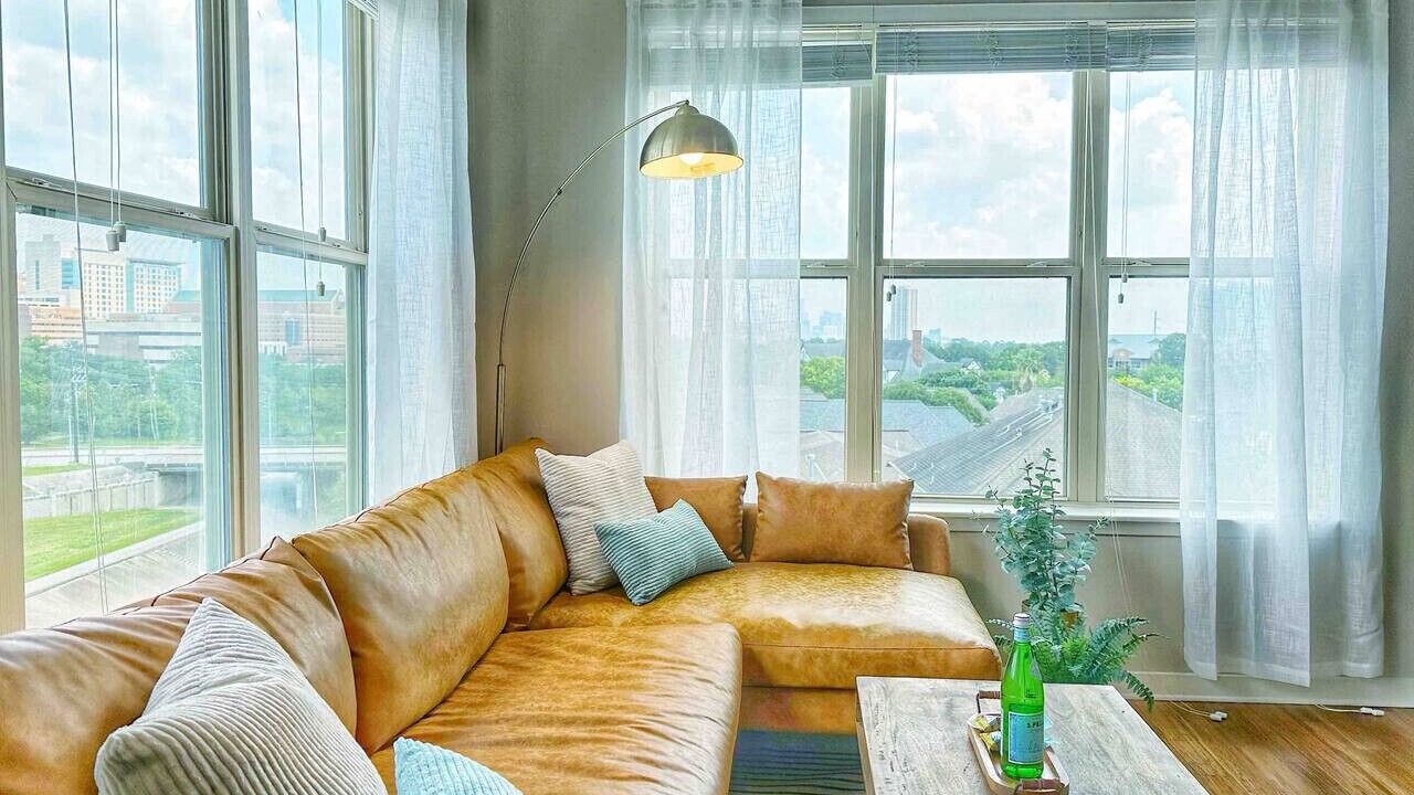 Photo of Livingroom in Texas Medical Center