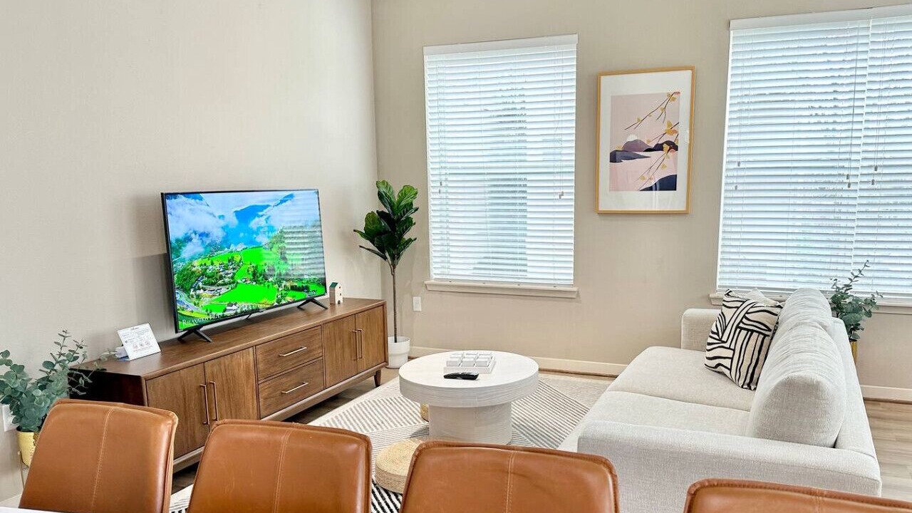 Photo of Livingroom in Texas Medical Center