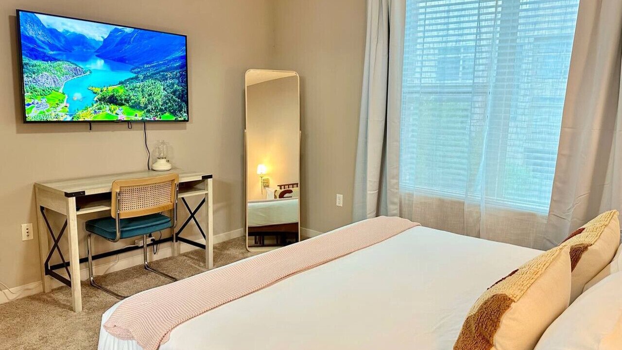 Photo of Bedroom in Texas Medical Center