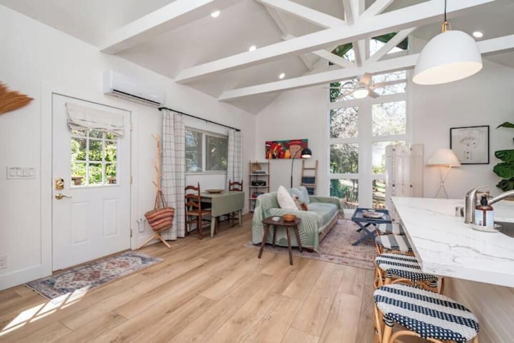 Photo of Livingroom in Auburn