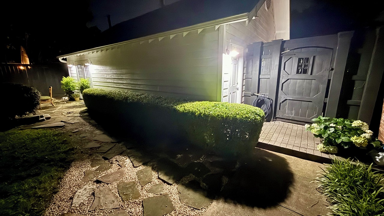 Photo of Outdoor in Bluffview