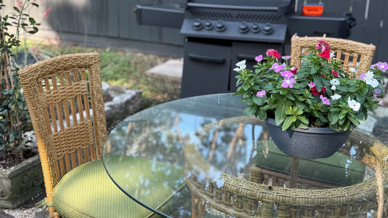 Photo of Outdoor in Bluffview