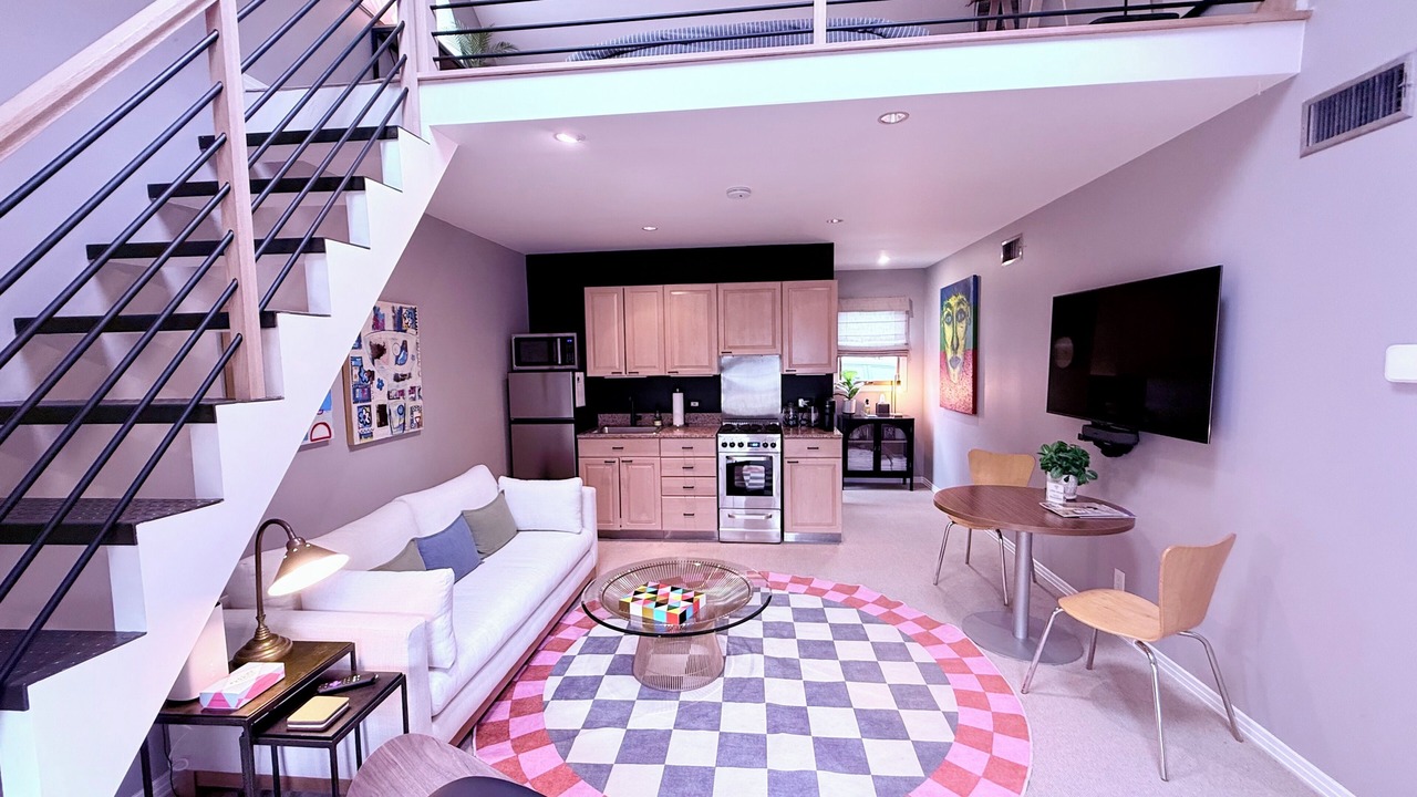 Photo of Livingroom in Bluffview
