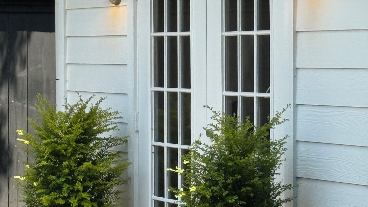 Photo of Outdoor in Bluffview