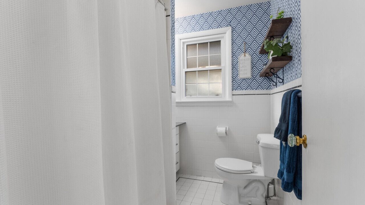 Photo of Bathroom in Leamington