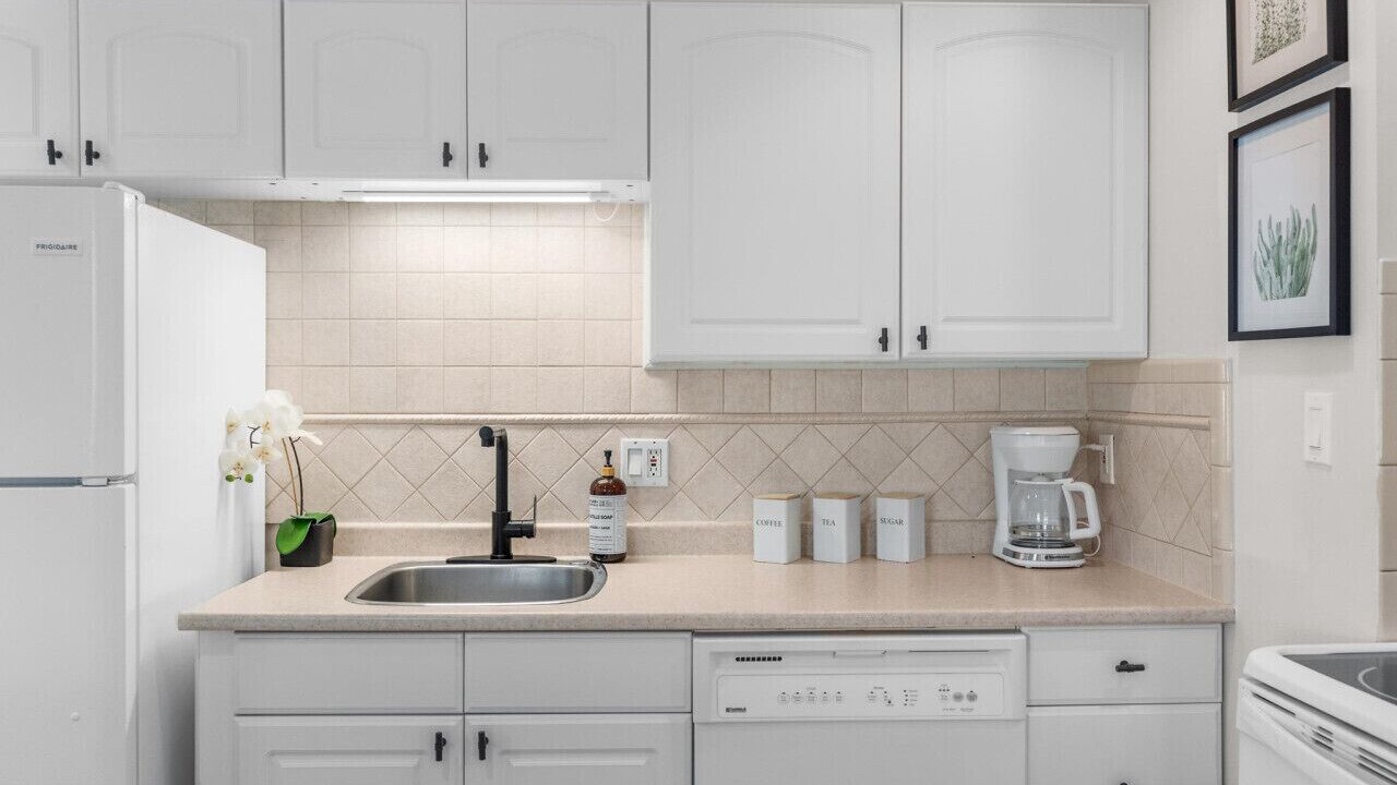 Photo of Kitchen in Leamington