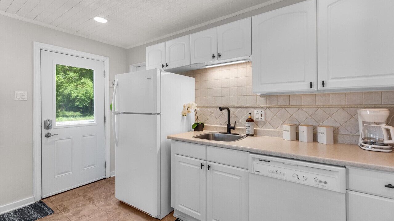 Photo of Kitchen in Leamington