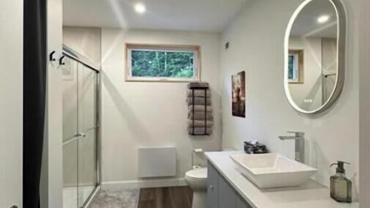Photo of Bathroom in Les Eboulements