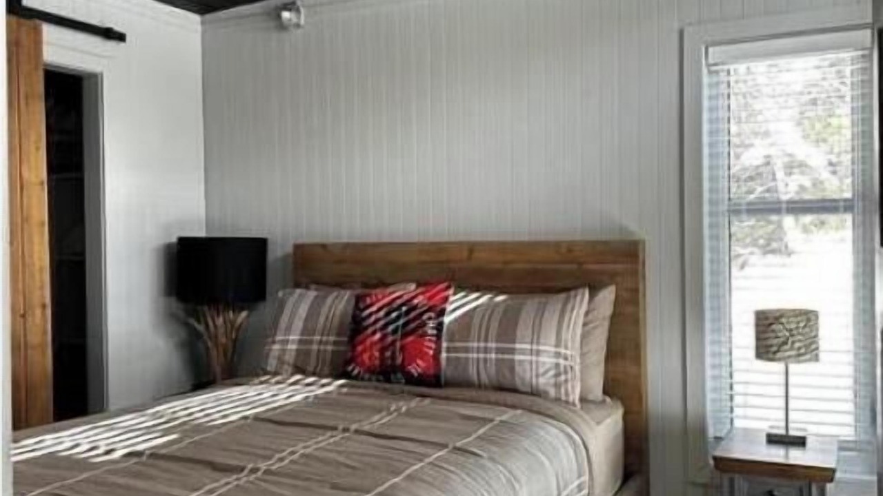 Photo of Bedroom in Baie-St-Paul