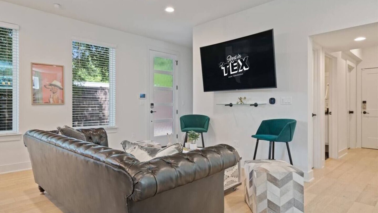 Photo of Livingroom in Swede Hill