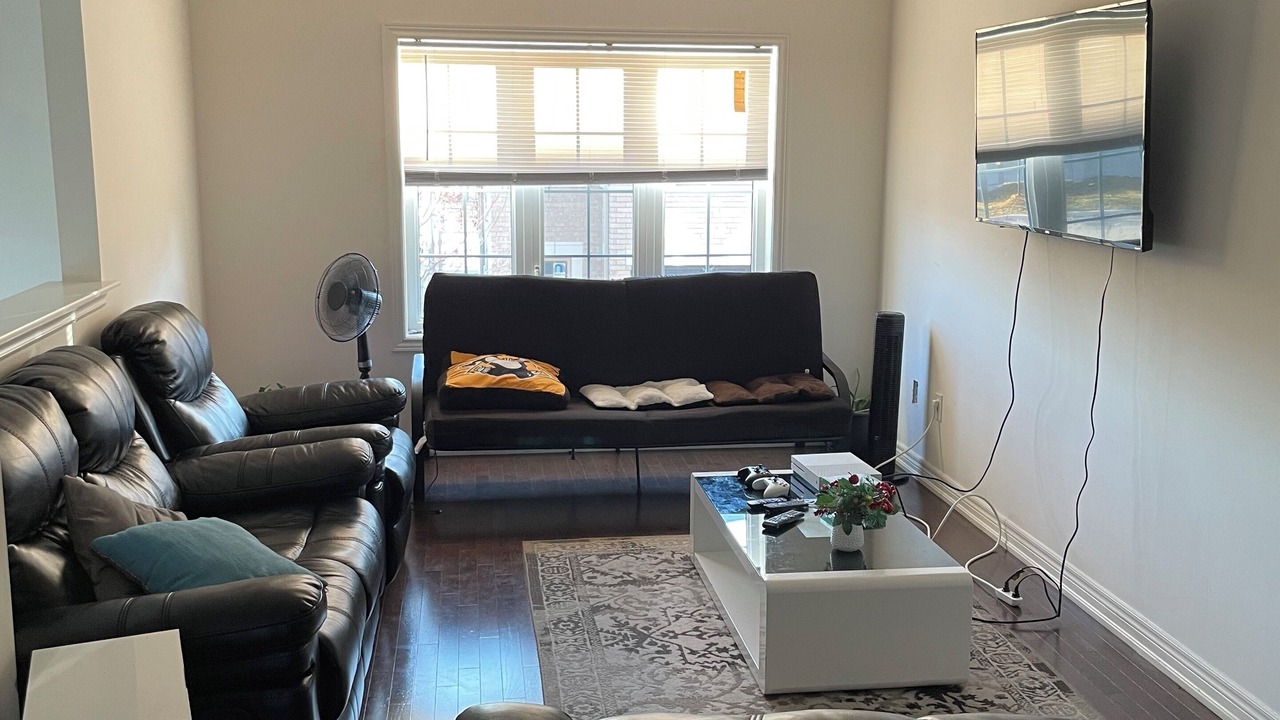 Photo of Livingroom in Mount Pleasant