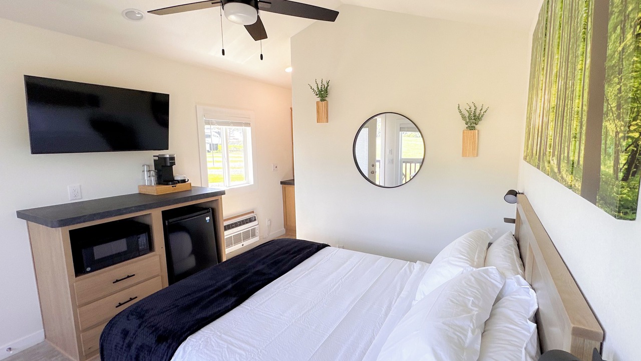 Photo of Bedroom in Garibaldi