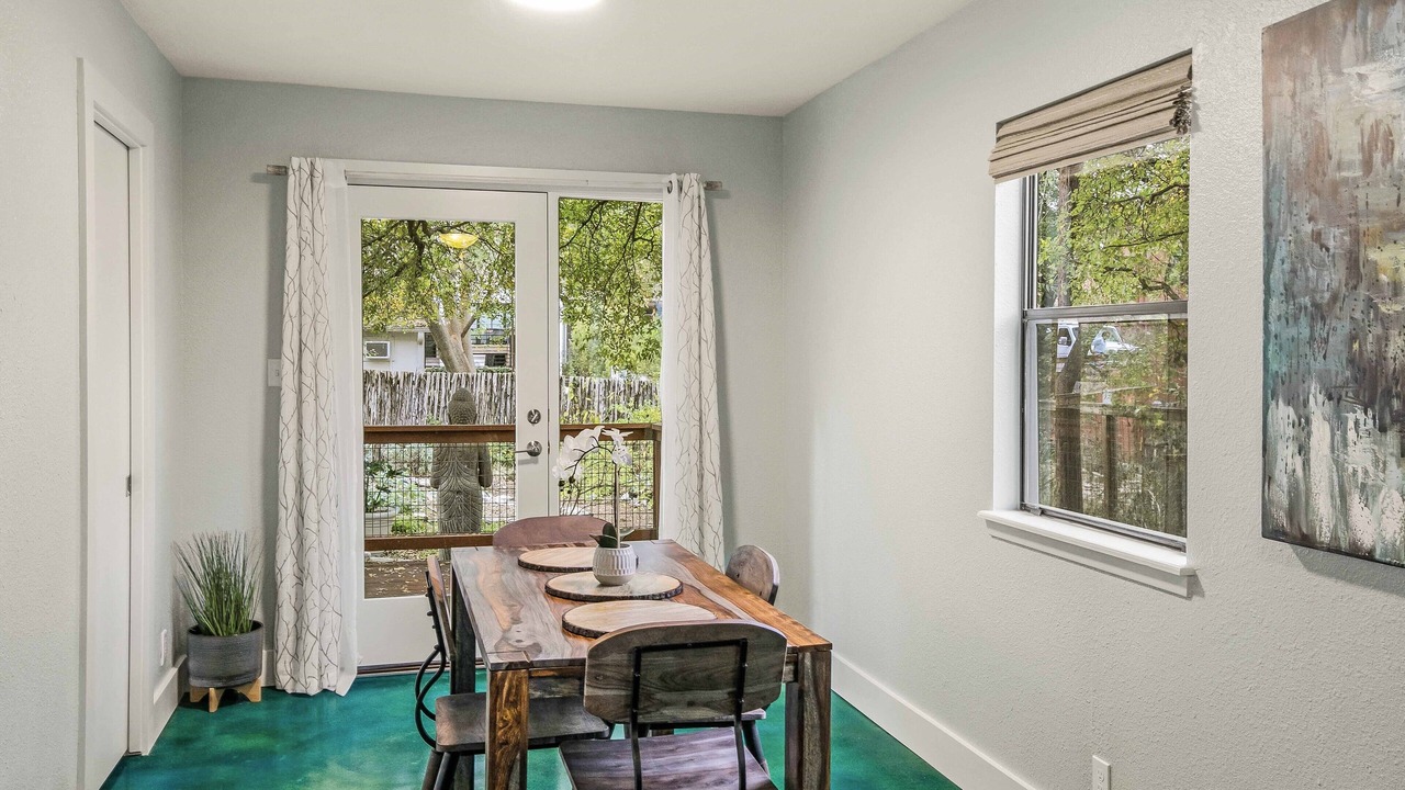 Photo of Outdoor in Cherrywood