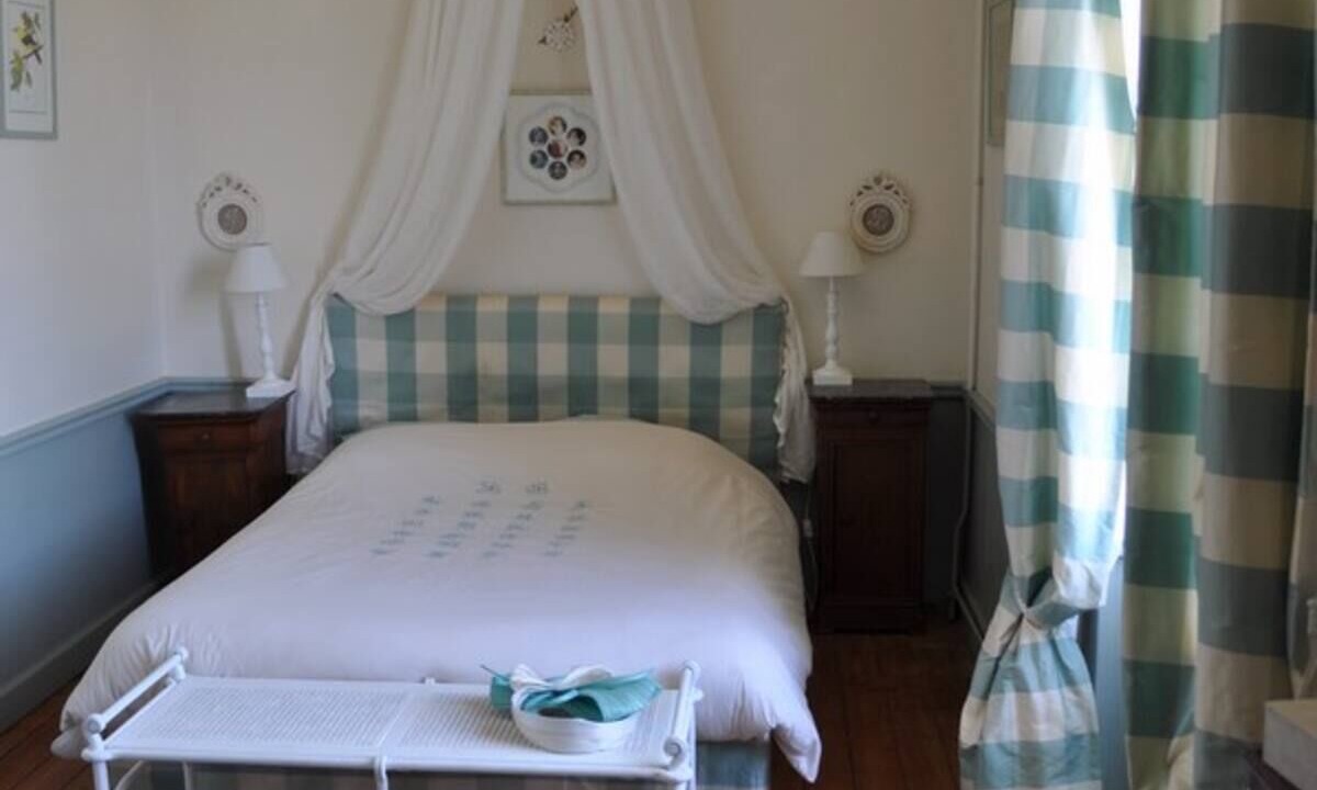 Photo of Bedroom in Longeville-sur-Mer