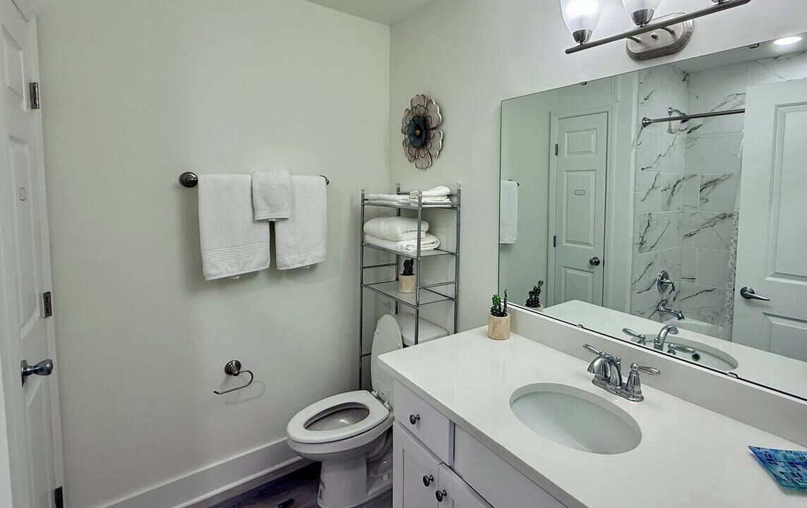 Photo of Bathroom in Innerarity Townhomes