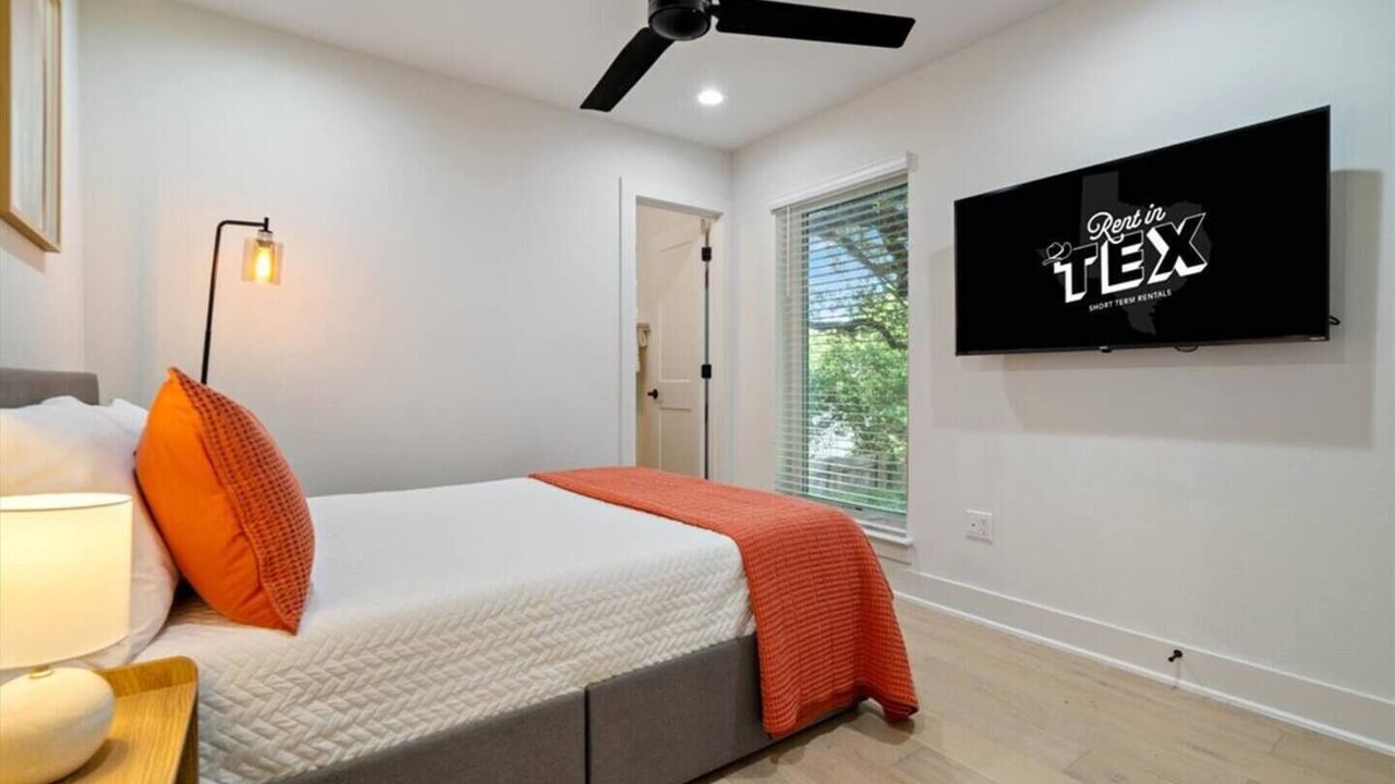 Photo of Bedroom in Swede Hill