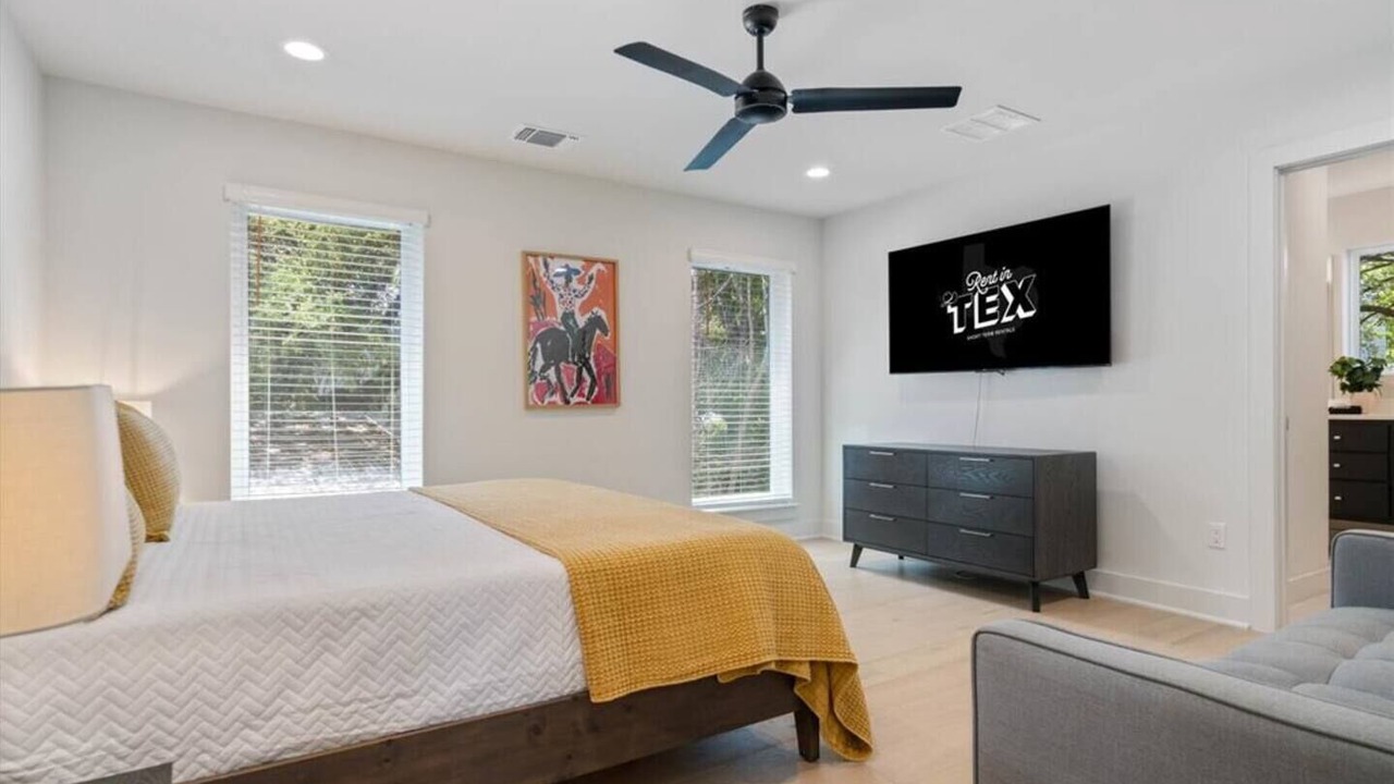 Photo of Bedroom in Swede Hill