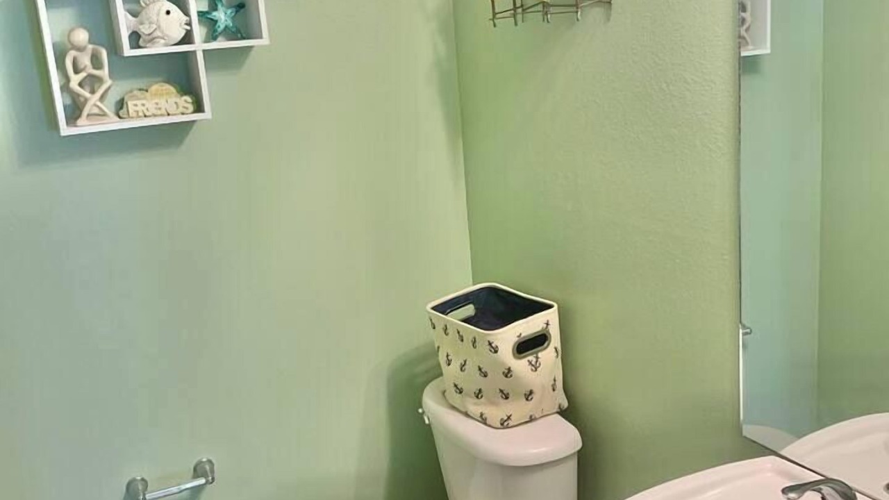 Photo of Bathroom in Innerarity Townhomes