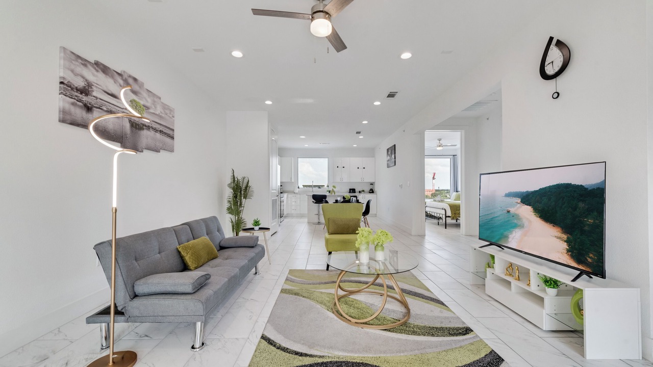 Photo of Livingroom in Downtown Dallas