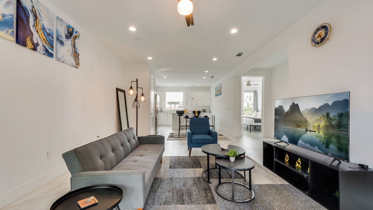 Photo of Livingroom in Downtown Dallas