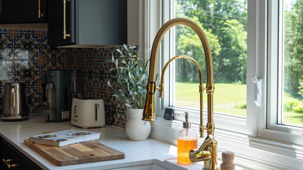 Photo of Kitchen in Grenville-sur-la-Rouge