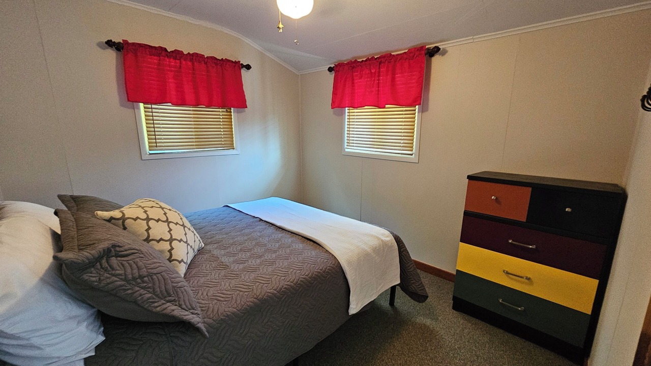 Photo of Bedroom in Grubville