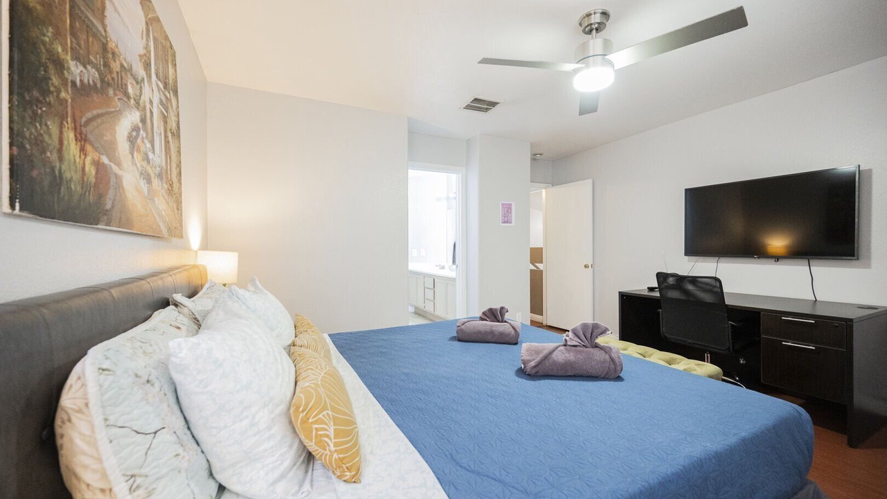 Photo of Bedroom in South Christy