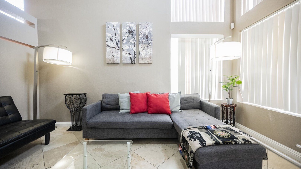 Photo of Livingroom in South Christy