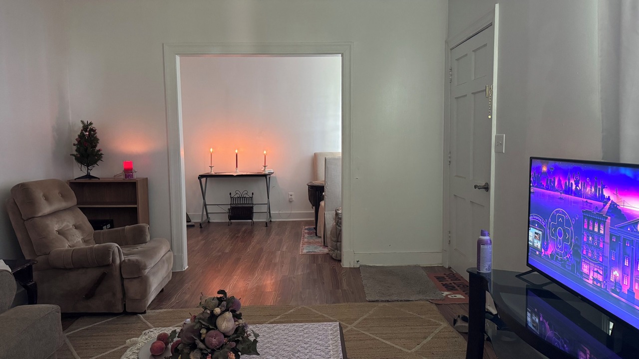 Photo of Livingroom in Cleveland