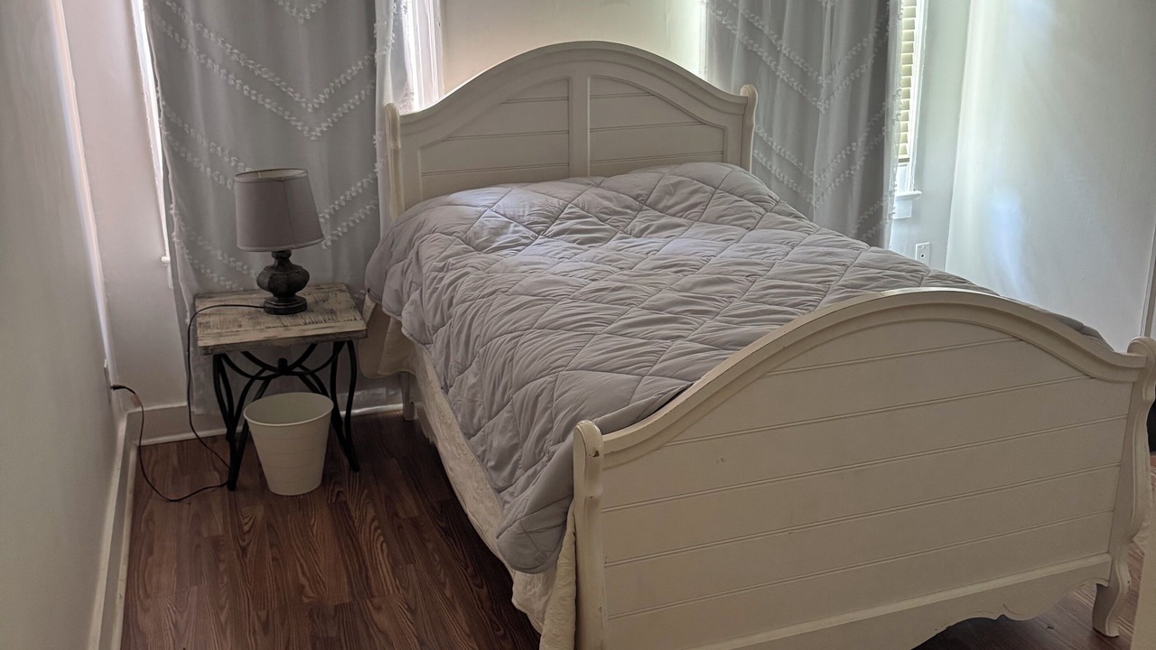 Photo of Bedroom in Cleveland