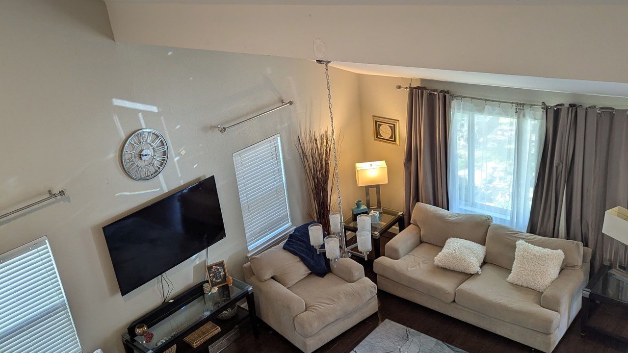 Photo of Livingroom in Milwood