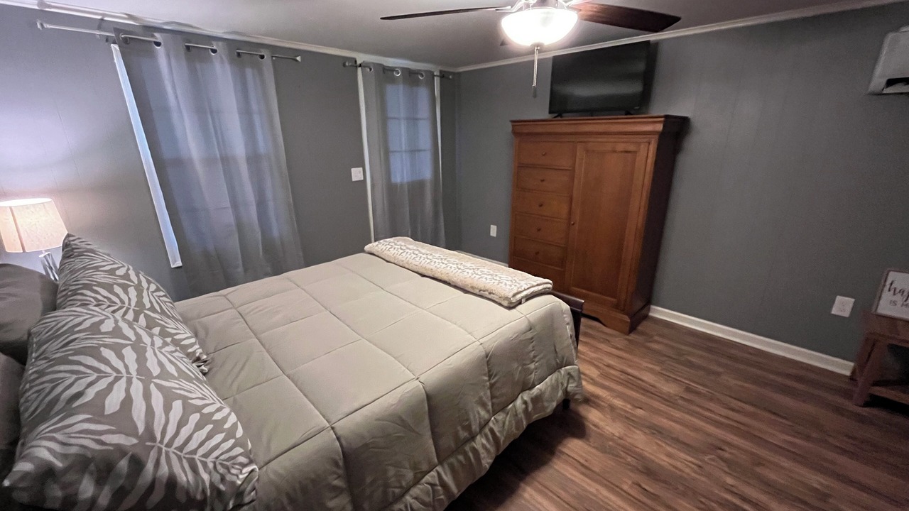 Photo of Bedroom in Mason