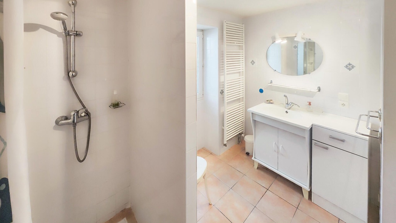 Photo of Bathroom in Brasc