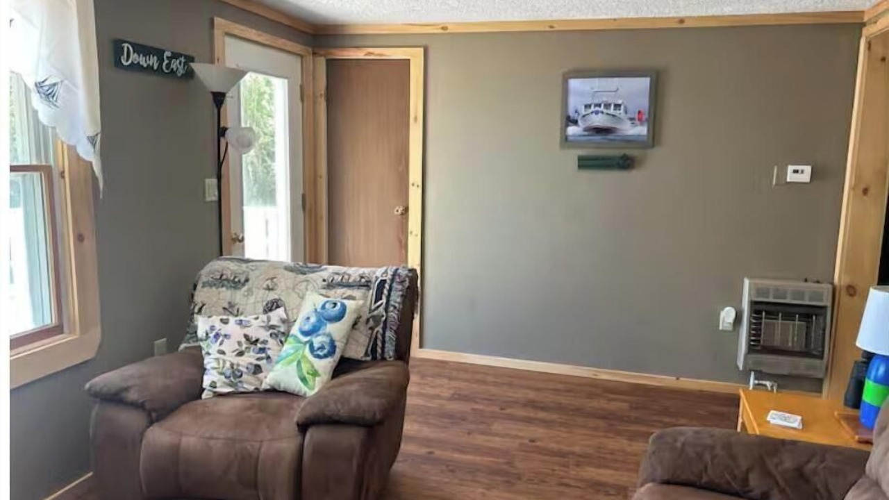 Photo of Livingroom in Beals