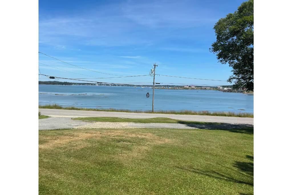 Photo of Others in Beals