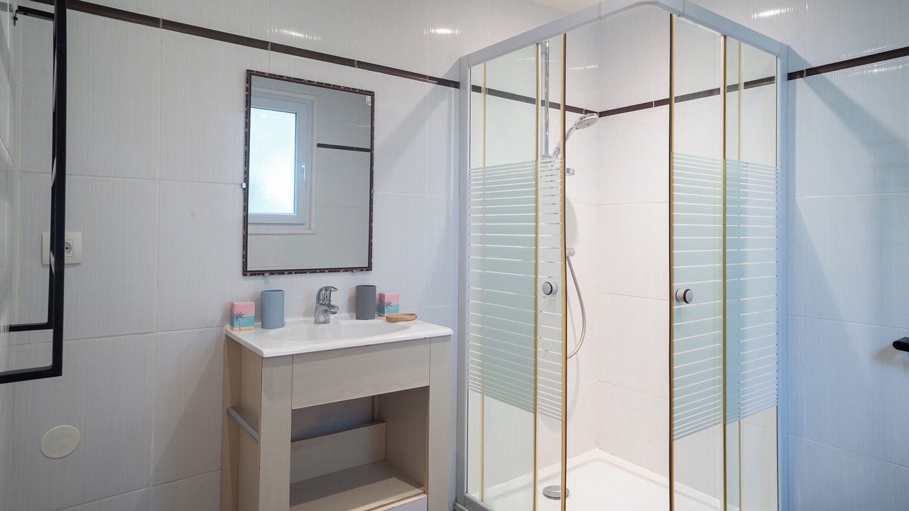 Photo of Bathroom in Ciboure