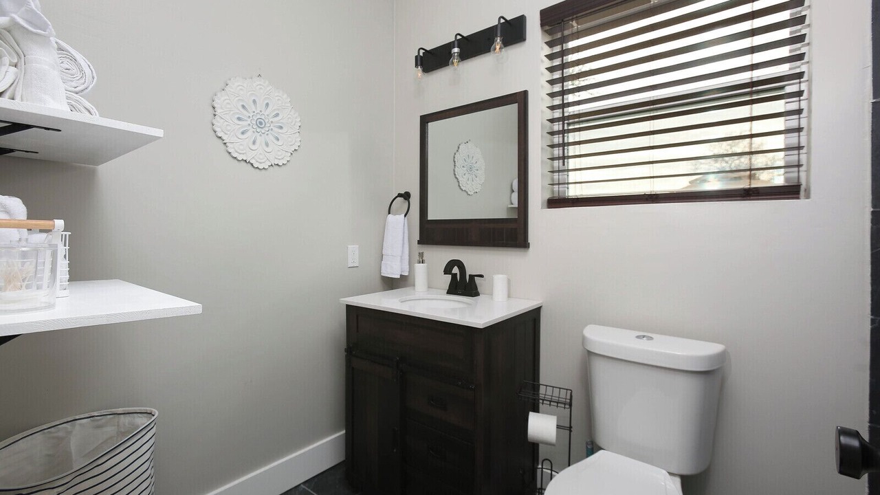 Photo of Bathroom in Government Hill