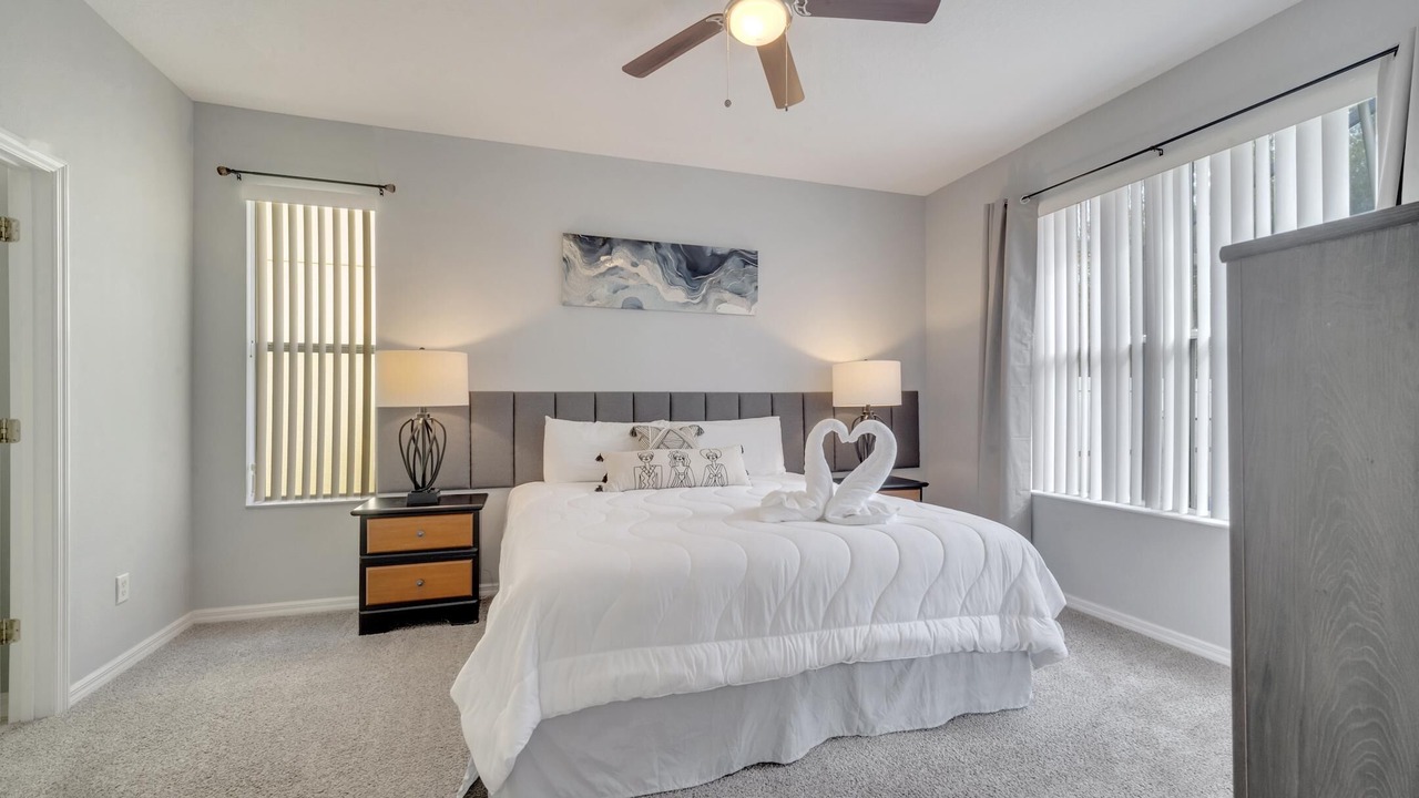 Photo of Bedroom in Crystal Cove