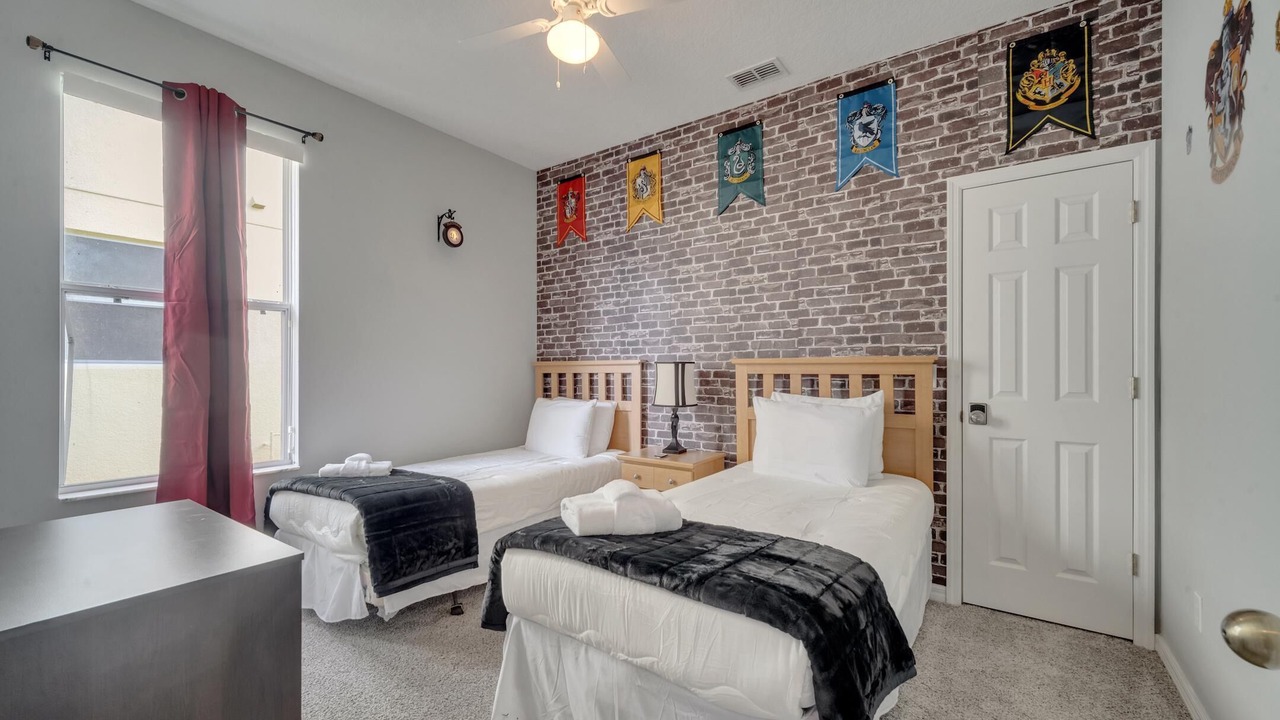 Photo of Bedroom in Crystal Cove