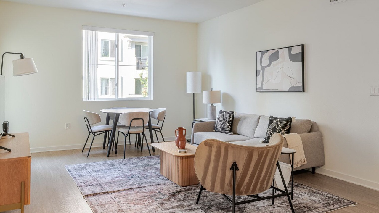 Photo of Livingroom in Union City