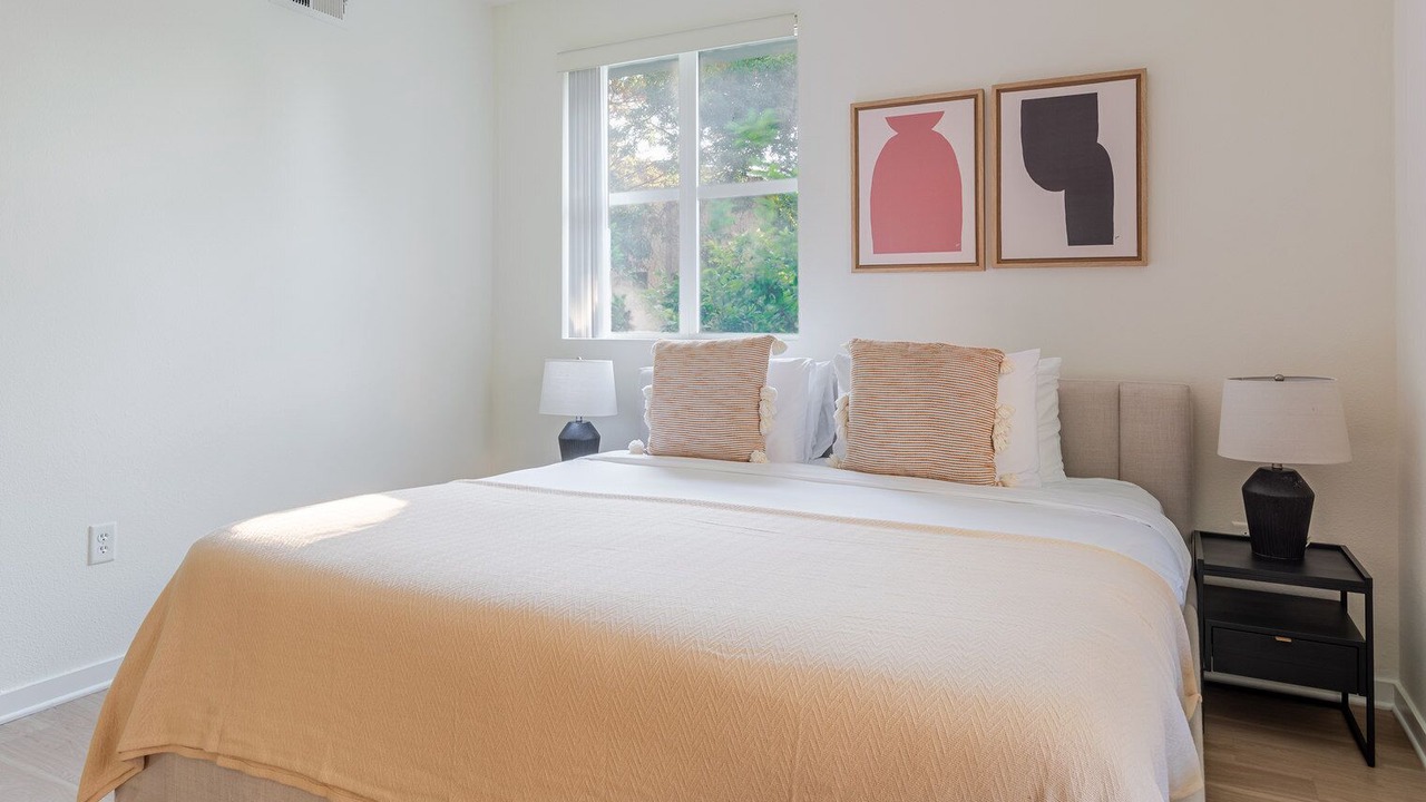 Photo of Bedroom in Union City