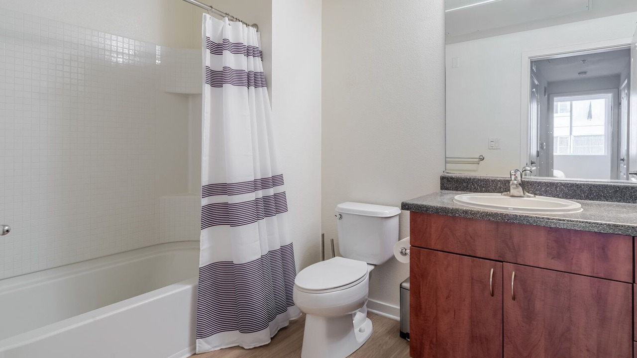 Photo of Bathroom in Union City