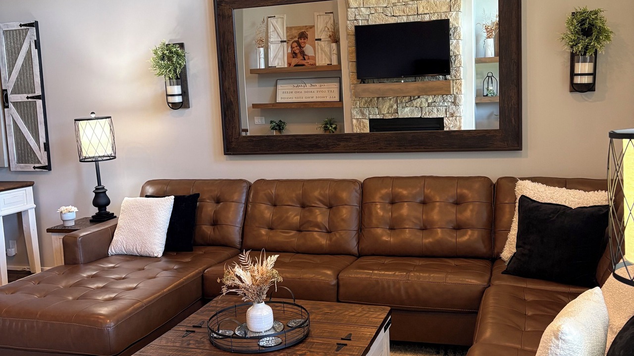 Photo of Livingroom in Olathe