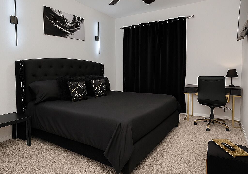 Photo of Bedroom in Braeswood Place