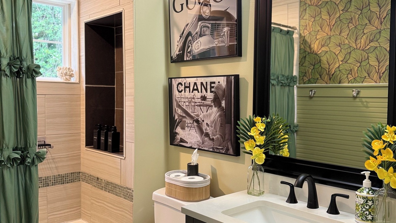 Photo of Bathroom in Reisterstown