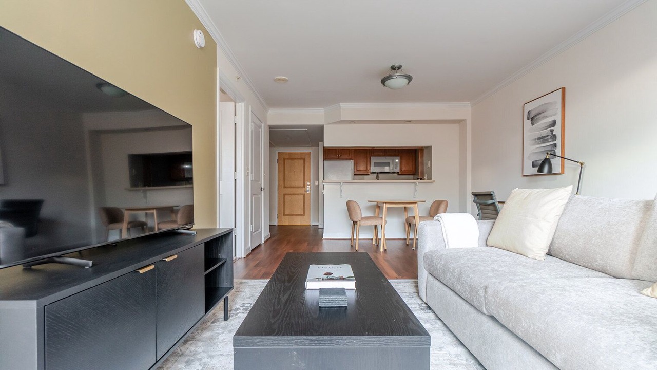 Photo of Livingroom in Ballston