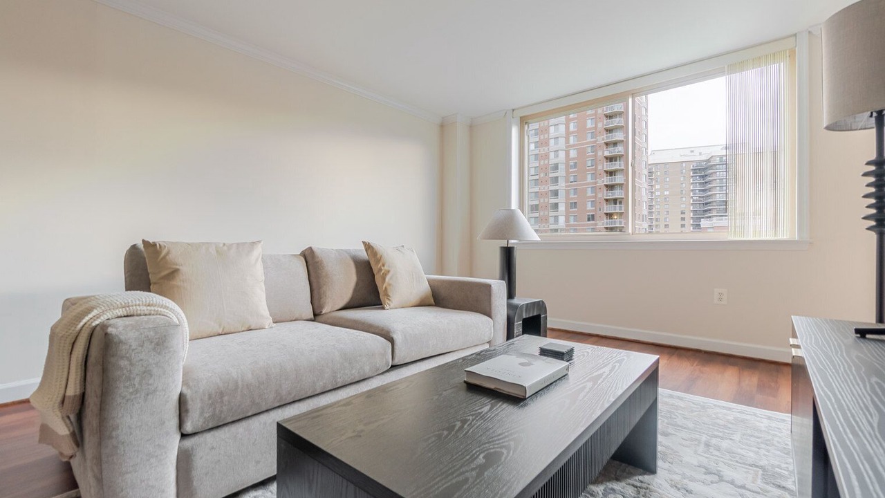 Photo of Livingroom in Ballston